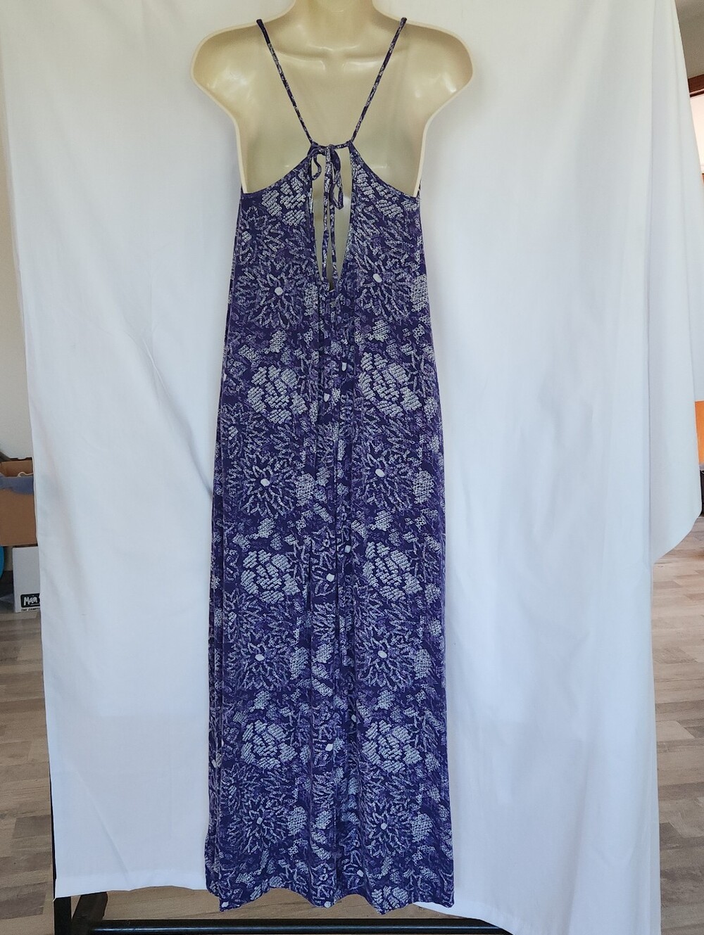Roxy Viscose Floral Print Blue Maxi Dress with Adjustable Spaghetti Strap M - Picture 4 of 11